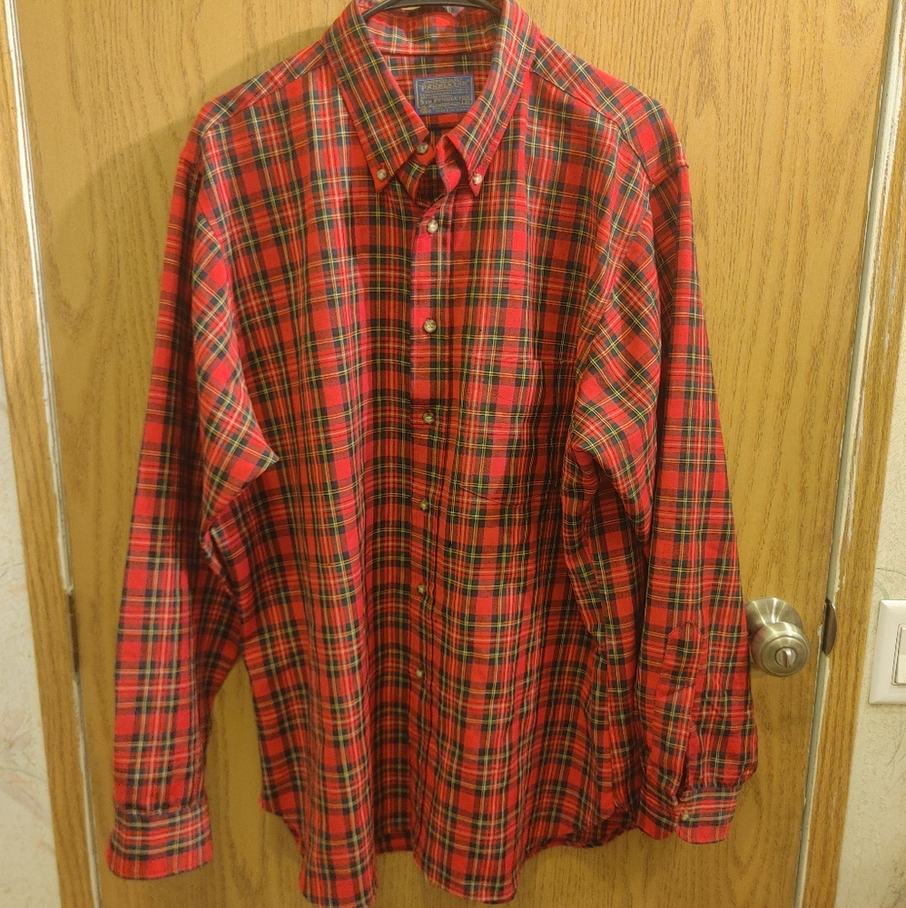 Vintage Sir Pendleton Button up Shirt